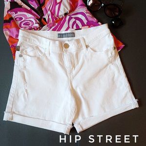 ROCK AND REPUBLIC White Stretch Denim Bumpershoot Jean Shorts 4